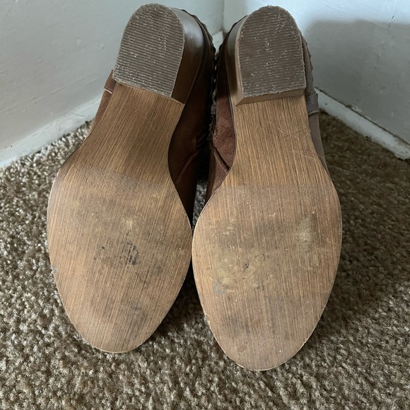 Perfect Spring Booties!! - Picture 3 of 3